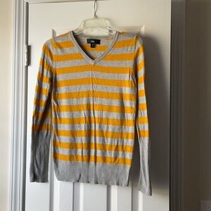 Mossimo mustard and gray sweater, size S.